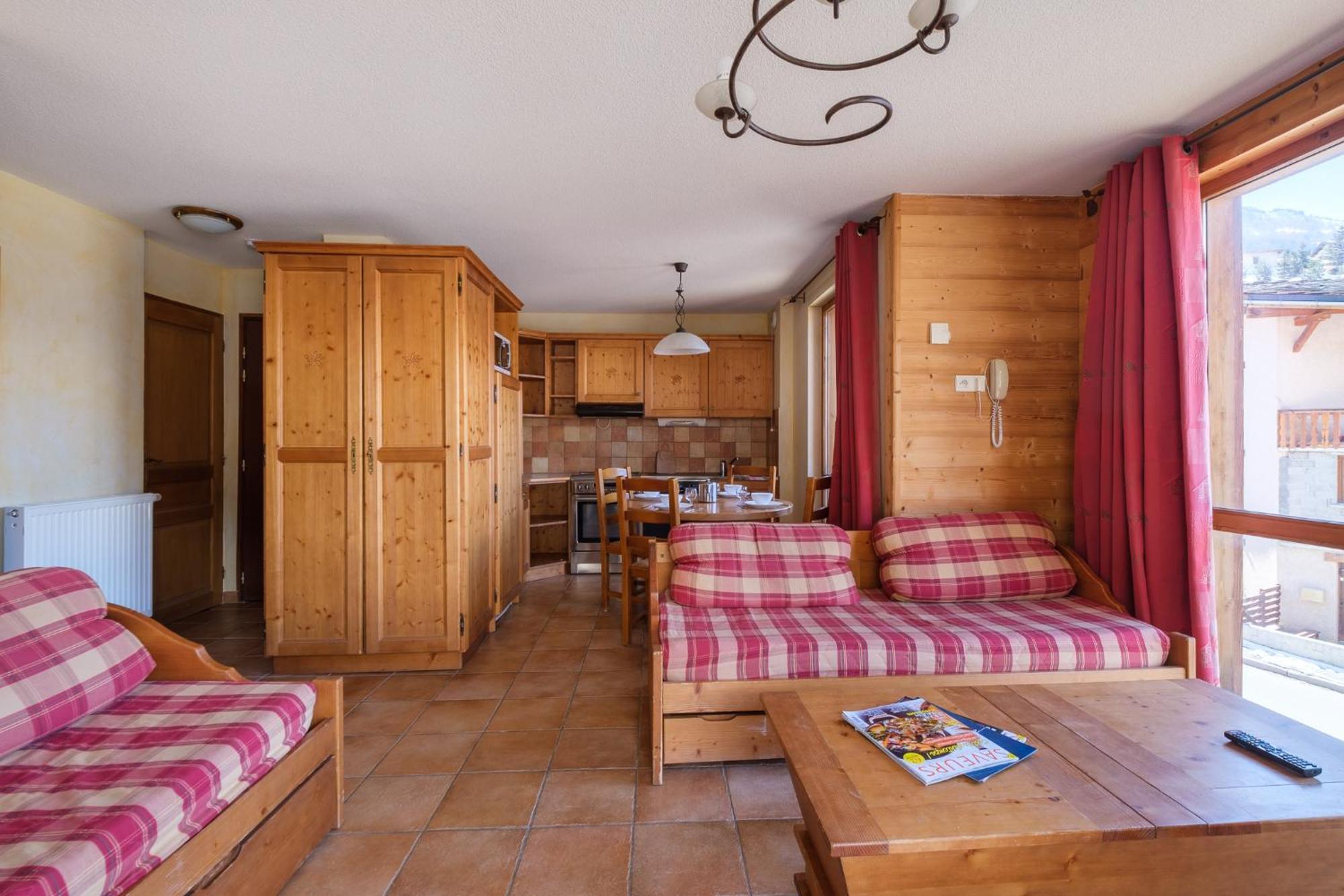 Residence Les Balcons De Val Cenis Village Ланслевиллар Экстерьер фото